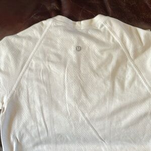 Lulu Lemmon shirt in good condition.
